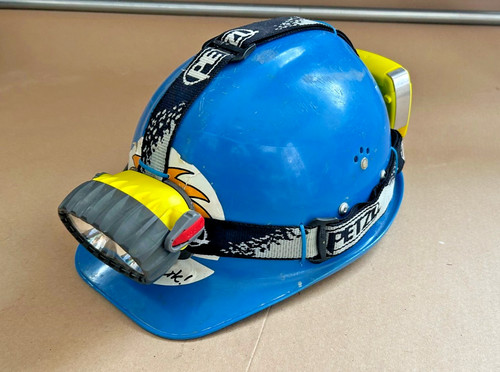 Voss helm mit petzl - helm, helmlampe