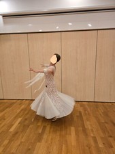 Standardkleid Turnier Tanzen Kleid Gr. S / 36 weiss champagner