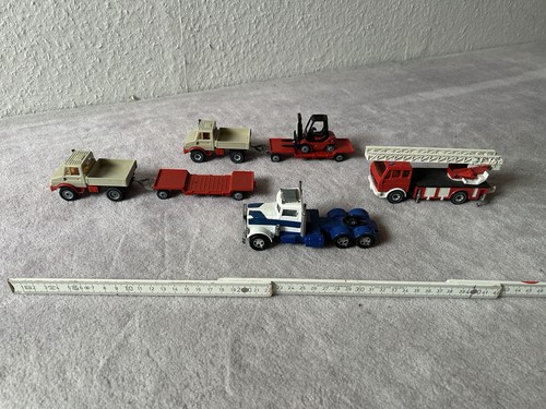 Sammlung modellautos und lkws - und,