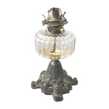 Viktorianische antike Öllampe