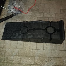 1 Paar Auffahrrampen PKW 17,5 cm Höhe 85 cm Länge Max. 235 mm Jeweils 2-teilig 