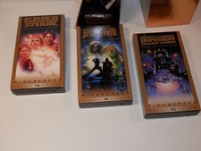 Box mit Star Wars Trilogie