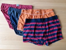 4 bunte Herren-Shorts aus