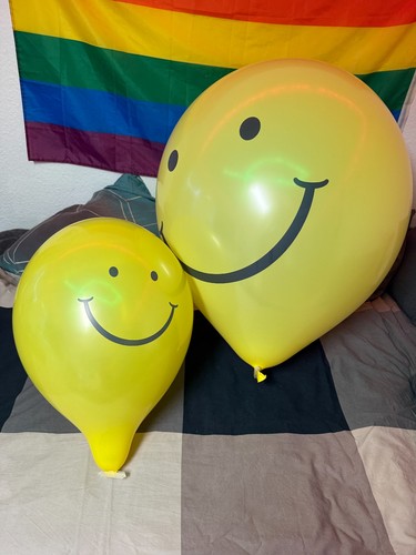 10x smiley balloons - balloons,, looner