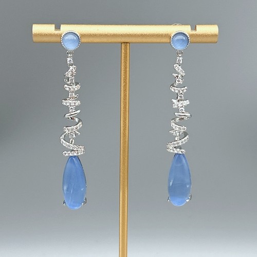 Elegante ohrringe mit blauem - elegante,