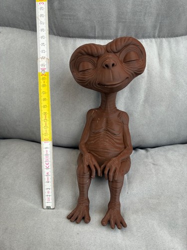Dekofigur aus - e.t.,