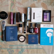 Beautypaket Kosmetikpaket Glossybox Douglas Adventskalender Babor