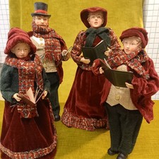 Weihnachtschor Deko Figuren 4 teilig in Historischer Kleidung
