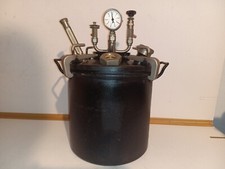 Autoklav 13 L aus Gusseisen , max. 3 bar / 142°C aus Apothekenauflösung