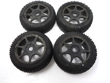 4 Räder schwarze Felgen - 11 cm D - 4 cm B - die Reifen sind defekt -