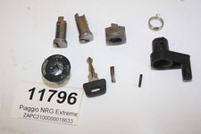 11796 Piaggio NRG Extreme  C21  Zündschloß mit 1 Schlüssel