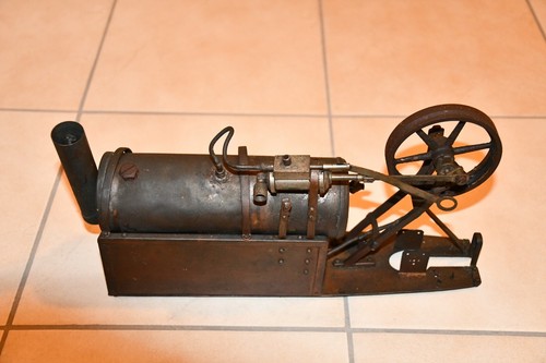 Alte dampfmaschine für - alte,