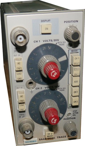 Tektronix oscilloscope dual