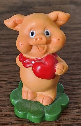 Kleines glücksschwein figur - kleines,