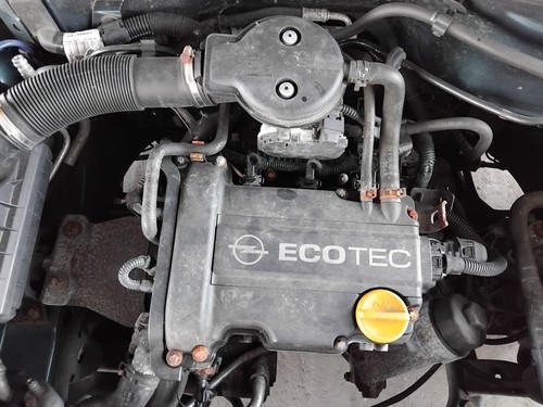 Opel corsa motor engine - opel,