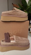 MOU Eskimo Boots Platform