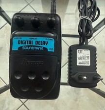 Effektpedal Ibanez Digital Delay Soundtank DL5 mit Netzteil, für Elektrogitarre.