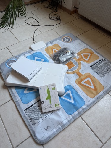 Nintendo wii fit set - fit,