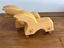 Ostheimer 2  Tunier Pferde, neuwertig  , Ritter ,Ritterburg