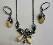 Collier & Ohrringe Grandl und