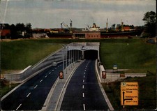 RENDSBURG Schiff passiert Straßentunnel Nord-Ostsee-Kanal AK ungelaufen ~1960/70