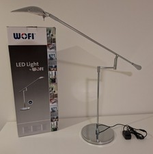 WOFI LED Schreibtischlampe /