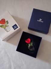 SWAROVSKI Red Heart Flower