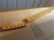 90's FENDER TELECASTER MAPLE