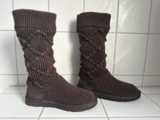 UGG  AUSTRALIA Classic