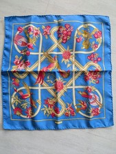 Hermès  Einstecktuch  Tuch  " Caraibes "  42x42  Seide