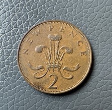 2 new Pence Queen Elisabeth II