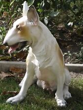 Bullterrier lebensgroß