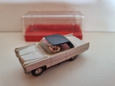 Faller AMS Cadillac Coupe mit