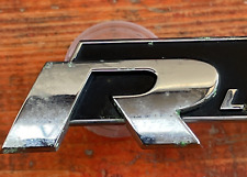 VW Golf VII Emblem Logo R-Line mit Halter Grill  5G0853957K N2634