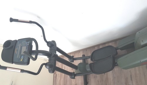 Life fitness crosstrainer - life,