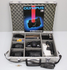 Olympus OM-2n Analogkamera Set mit Objektive & Zubehör inkl. Koffer - TOP!