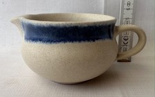 Kleiner Keramikkrug mit Henkel blauer Teilglasur gebraucht/alt Höhe ca. 5,5 cm