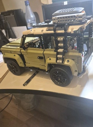 Lego technic land rover - technic,
