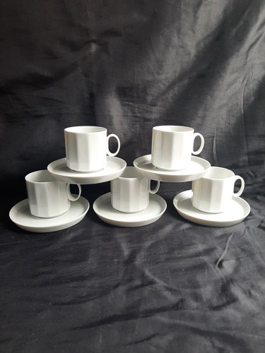 Kaffeetassen mit untertassen - kaffeetassen,