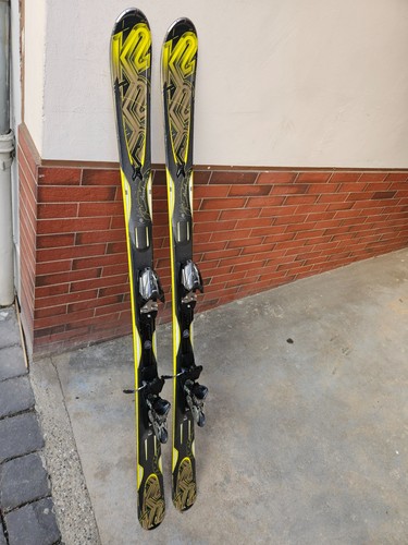 Ski skier schi - ski,