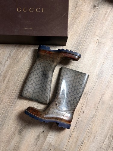 Authentic gucci monogram - authentic,