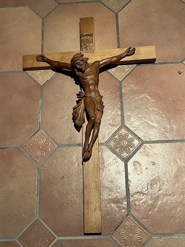 Großes geschnitztes holzkreuz - geschnitztes,