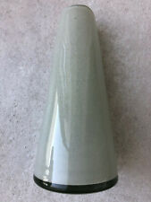 Henry Dean Vase 1xbenutzt dickwandiges Glas crème 26,5 cm konisch handgefertigt