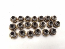 Ford Maverick 2001 3.0 Alu Rad Felgen Schrauben Bolzen Satz Benzin 145kW