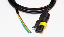 Netzstecker mit Kabel für