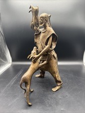 Junger Jäger Bronze , Afrika , Hase ,Reh , 5,8kg - H.18U