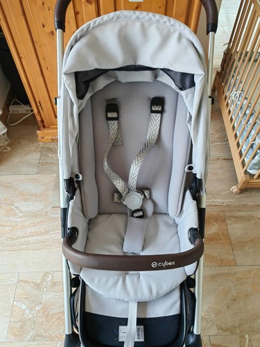 Verkaufe einen kinderwagen - verkaufe,