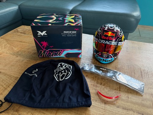 Max verstappen 2022 - max, helm