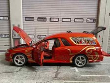 Holden Sandman Mambo Panelvan Classic Carlectables 18051 von 2003 1:18