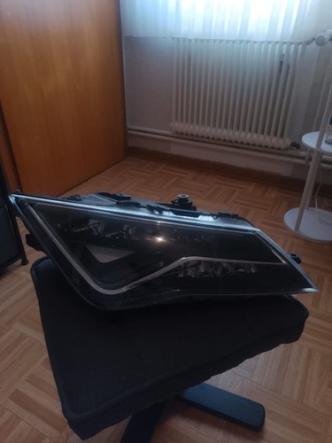 Scheinwerfer rechts led - scheinwerfer,